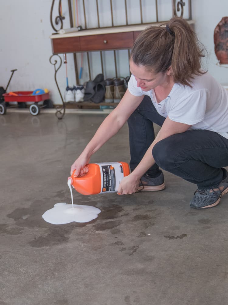Oil & Grease Stain Remover - Poultice Cleaner -  3.8L Prosoco